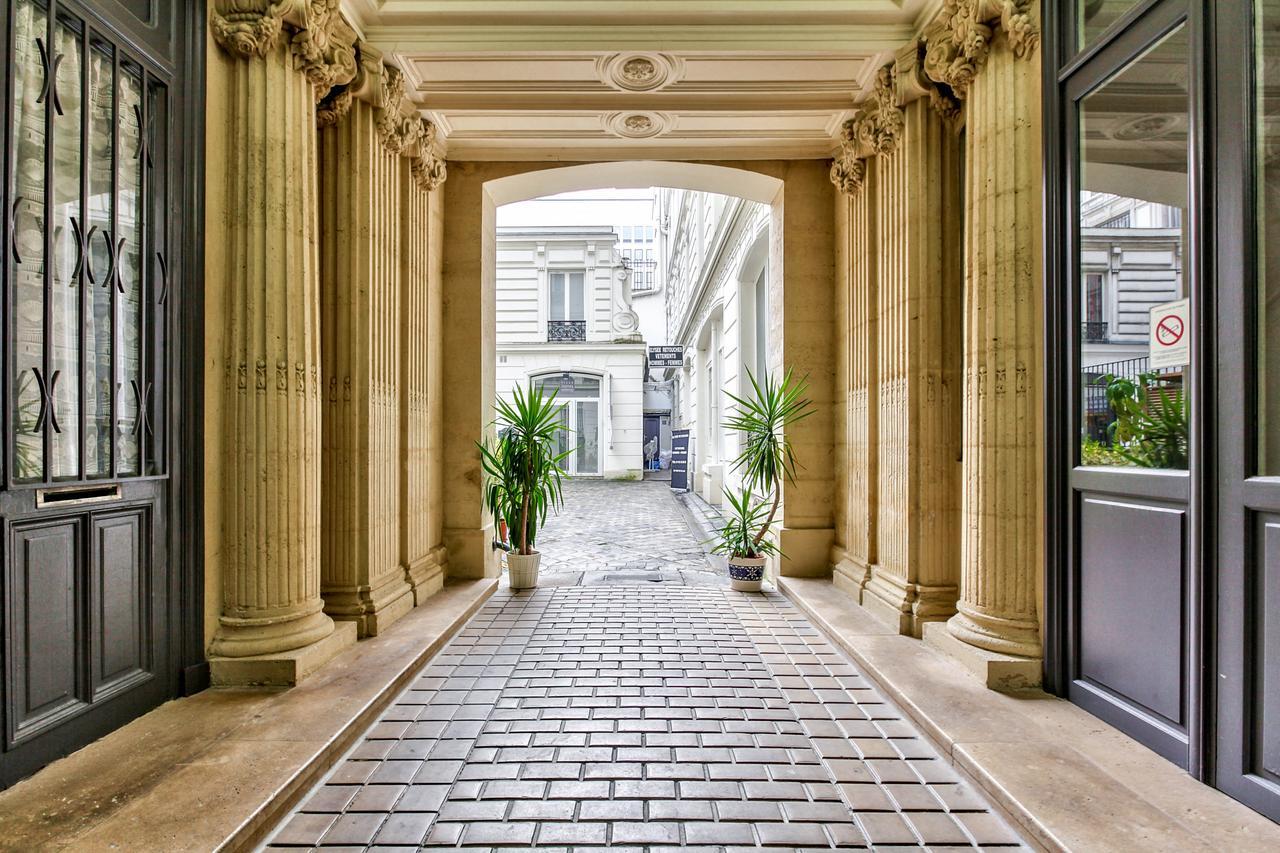 09 Luxury Loft Champs Elysees Apartment Paris Exterior photo